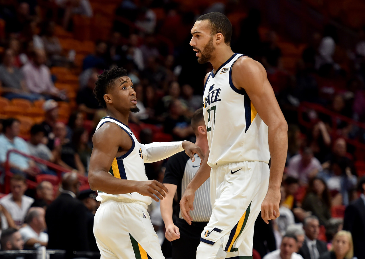 士的王朝 士的王朝